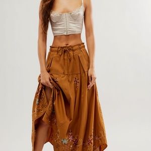 Free People Arielle Maxi Skirt in Olive Leaf size Medium